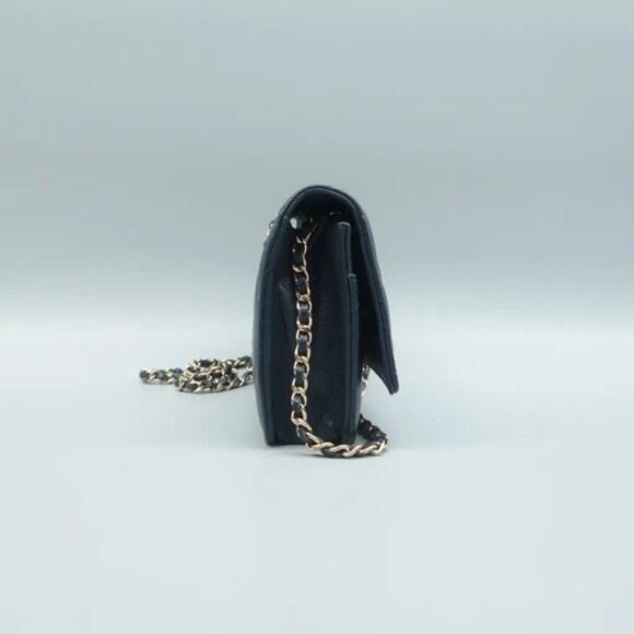 100% Authentic CHANEL Wallet on Chain Navy Leather Shoulder Bag - Picture 4 of 11